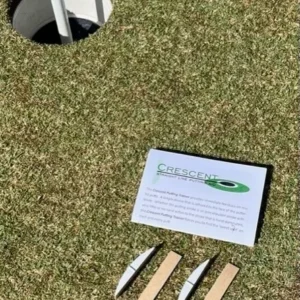 The Crescent Putting Trainer